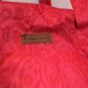 Global Tour Tote